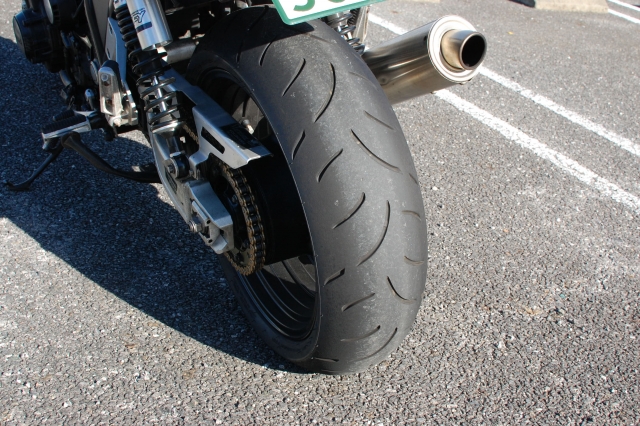 バイクのリヤタイヤ